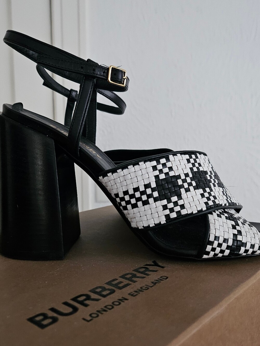 Burberry Castlebar Ankle Strap High Heel Sandal Black White - Picture 2 of 7